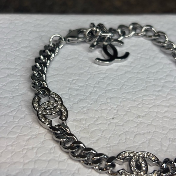 Silver CC Bracelet - Picture 3 of 5